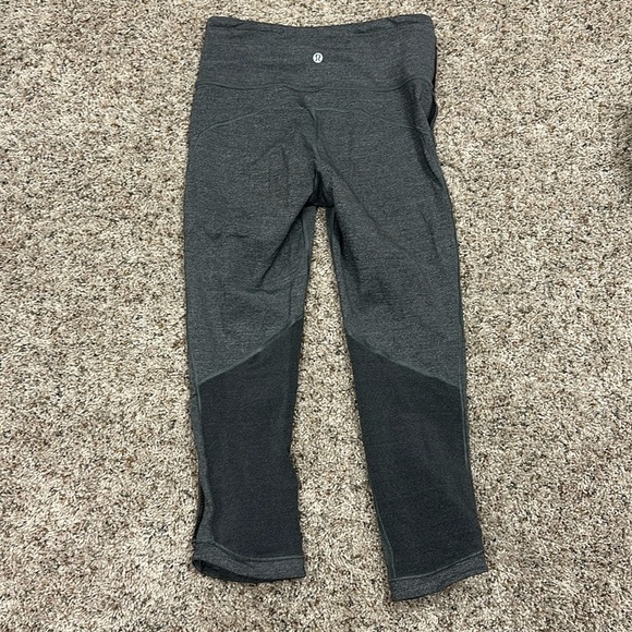 High rise / knee length - Picture 1 of 1